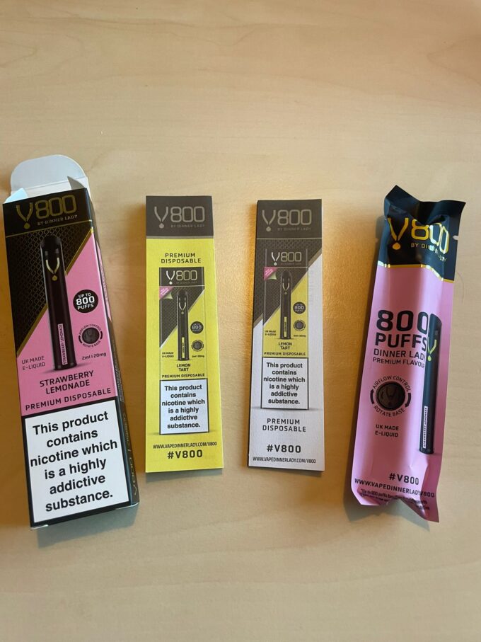 Dinner Lady V800 Disposable Vape Kit Review VAPE.CO.UK